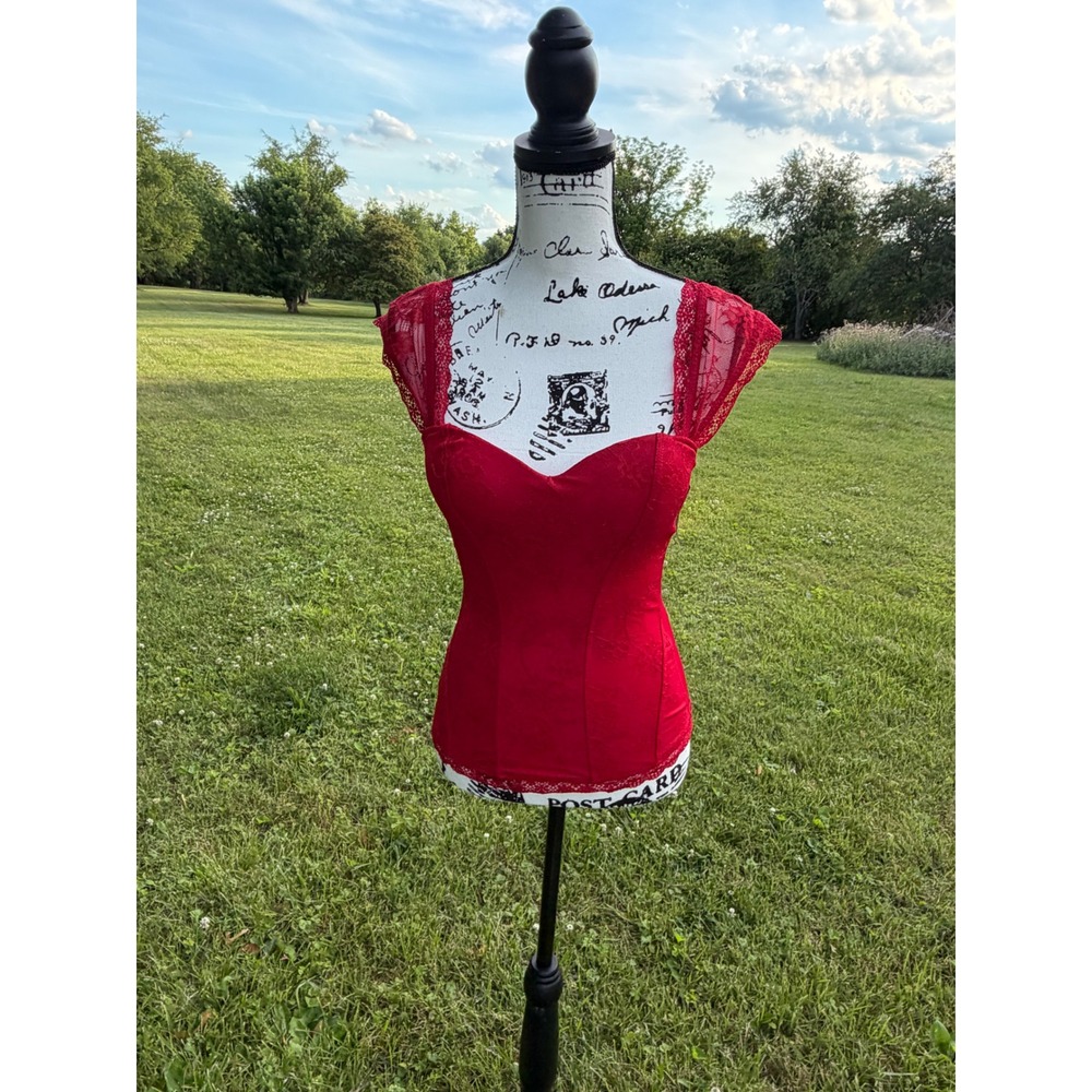 Spirit Halloween‎ Red Lace Corset Top Cap Sleeve Hook & Eye Back Size Medium NEW